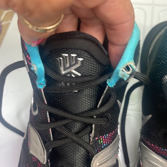 Nike Kyrie 7 " Pixel Camo" size 5 Y - Picture 4 of 10